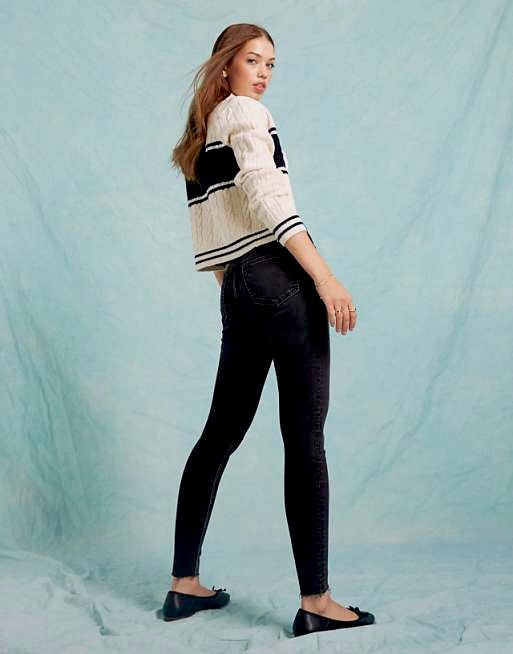 High Rise Black Skinny Jeans Frayed Hem