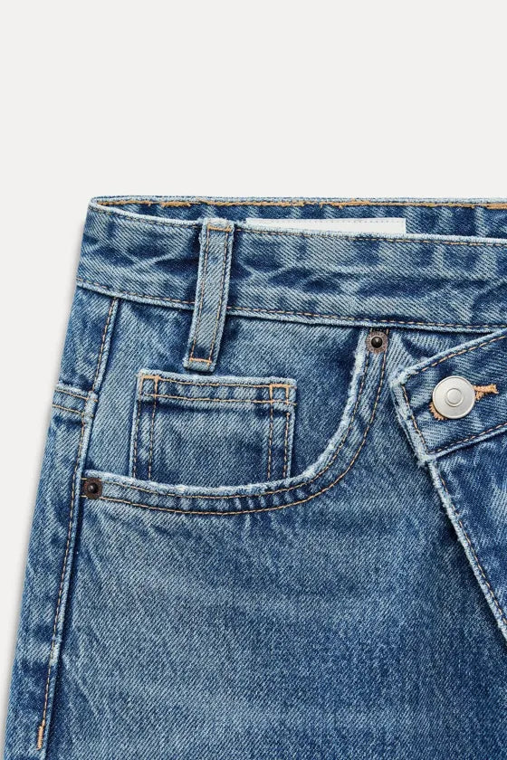 High Rise Crossover Baggy Jeans