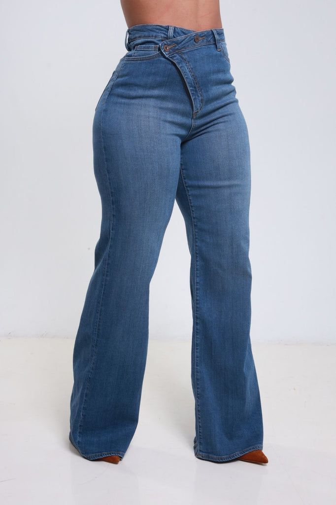 High Rise Crossover Baggy Jeans