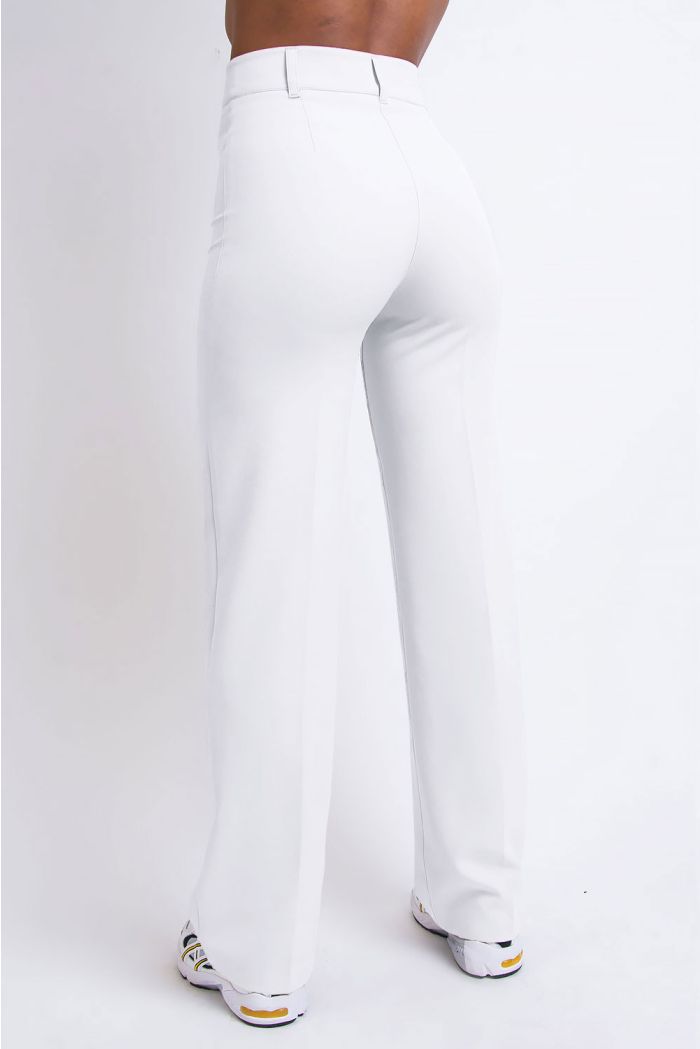 Hose mit hoher Taille und weitem Bein